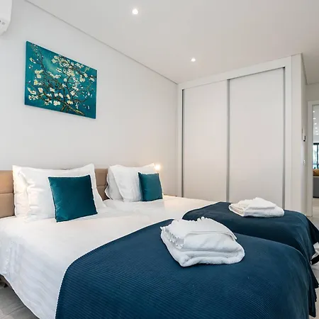 Sunset View In Conceicao De טאווירה